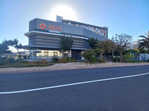 7 143  m² Commercial space