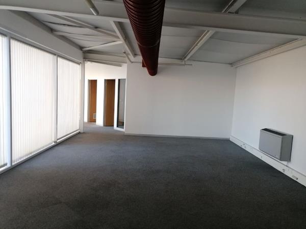246 m² Commercial space