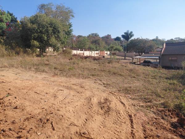 805 m² Land