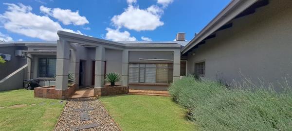 8 Bedroom House