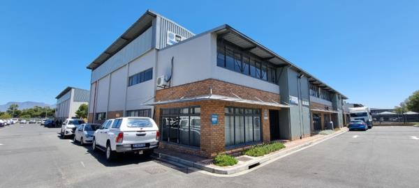 322 m² Industrial space