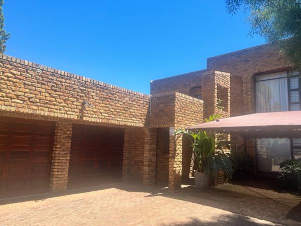 4 Bedroom Townhouse