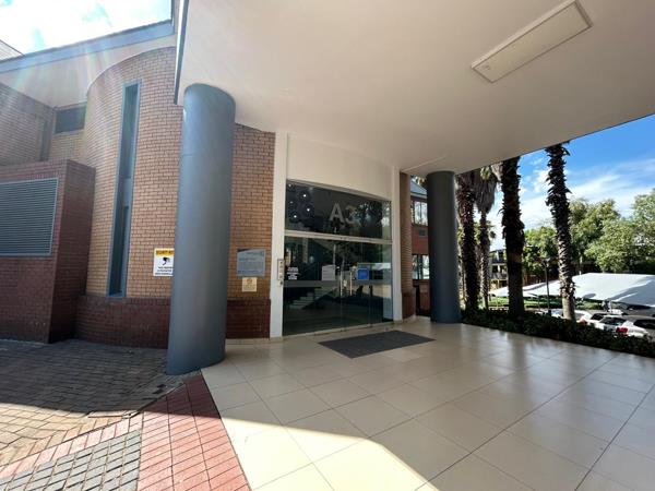 220.6  m² Commercial space