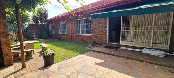 3 Bedroom Townhouse