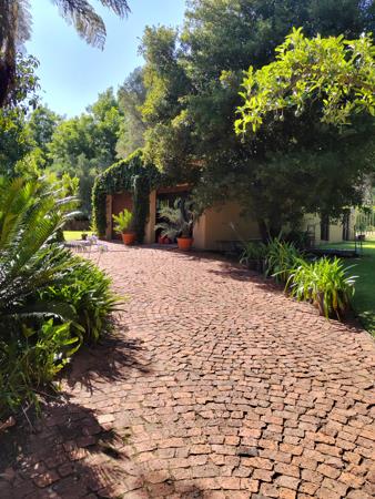 1 287  m² Commercial space