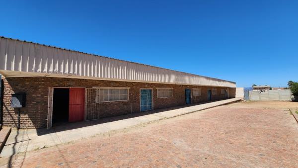 339  m² Commercial space