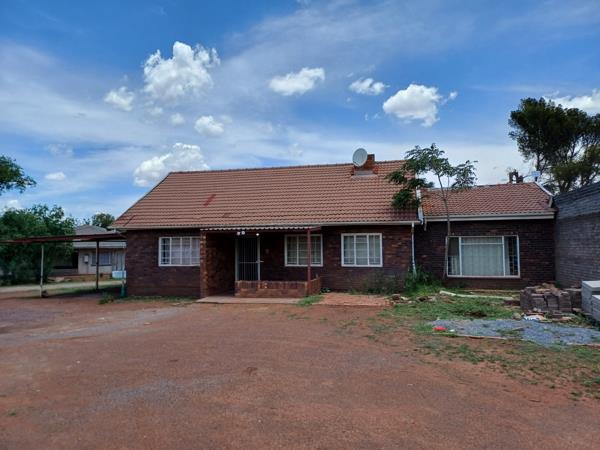 16 Bedroom Apartment