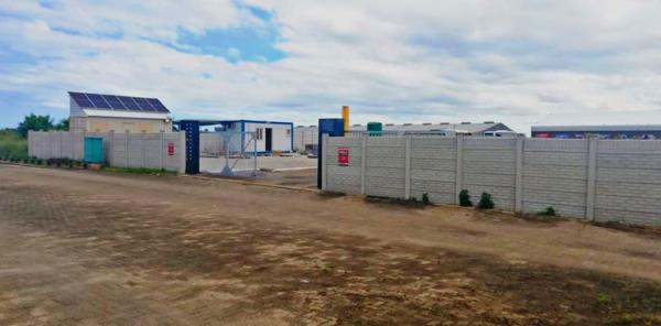 1 900  m² Industrial space