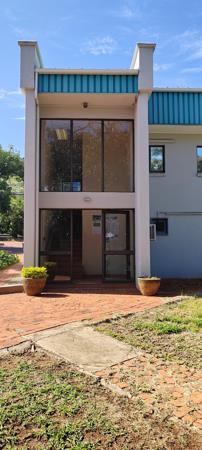 3 245  m² Commercial space