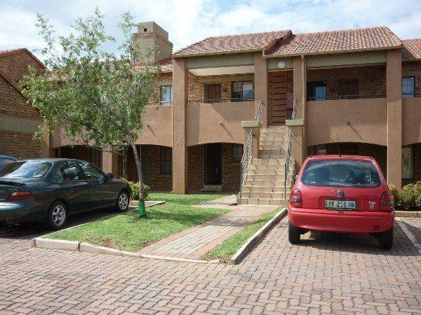 2 Bedroom Townhouse
