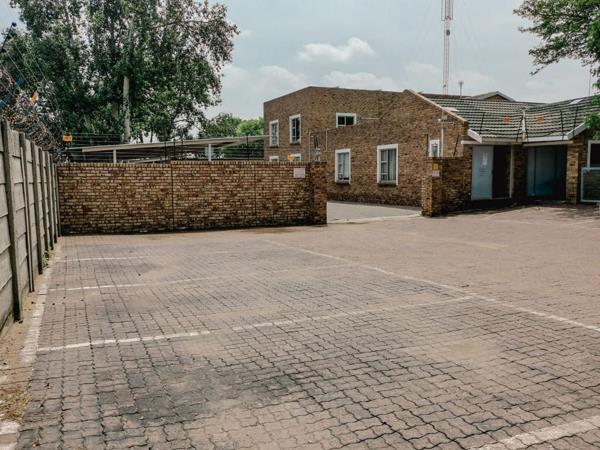 380 m² Commercial space