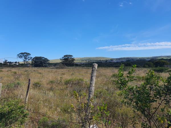 5 045 m² Land