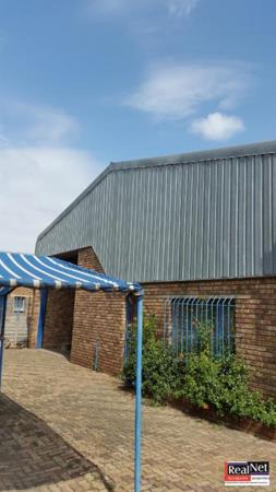 438  m² Industrial space