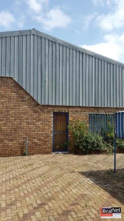 439  m² Industrial space