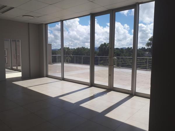 463 m² Commercial space
