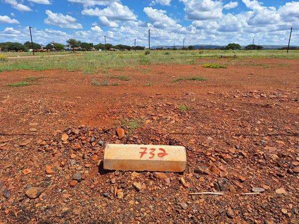 640 m² Land