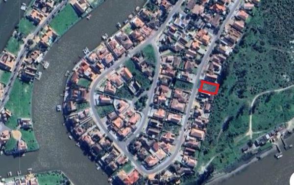 567 m² Land