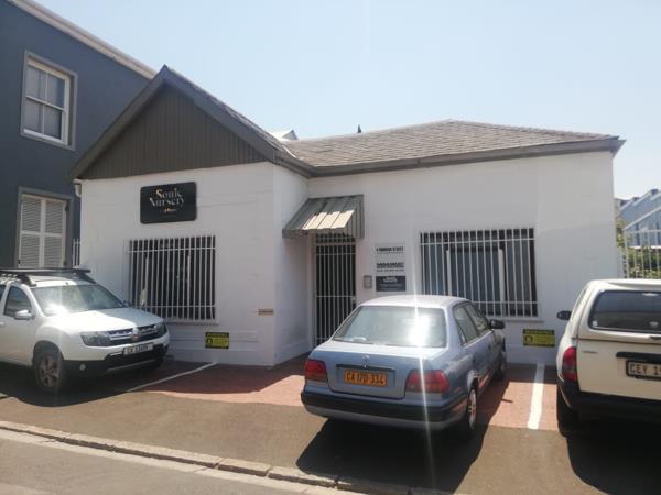 160  m² Commercial space