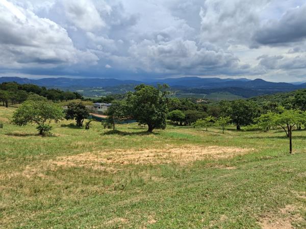 1 036 m² Land