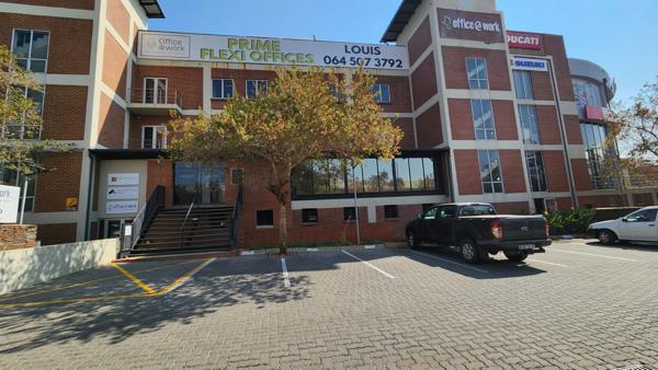 15  m² Commercial space