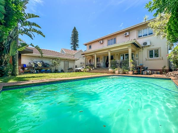 5 Bedroom House
