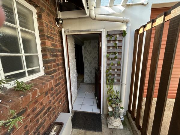1 Bedroom Garden Cottage