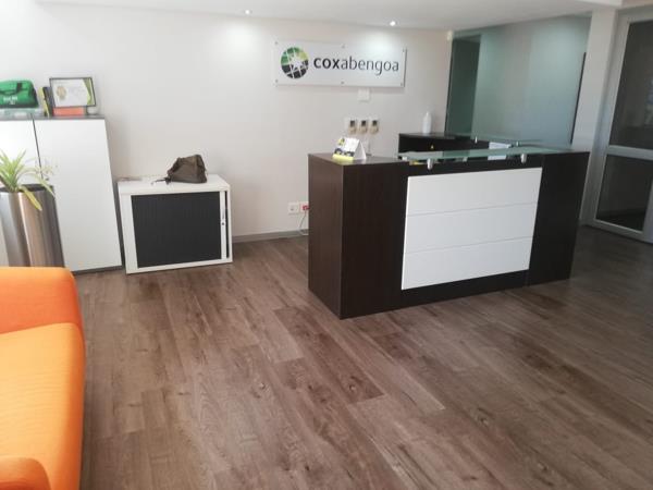 402  m² Office Space