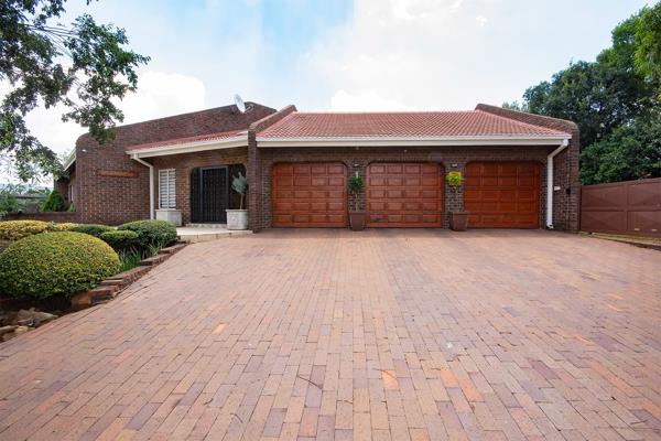 6 Bedroom House