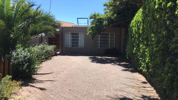 1 Bedroom Garden Cottage