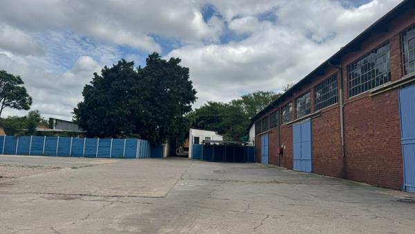 2 002  m² Industrial space