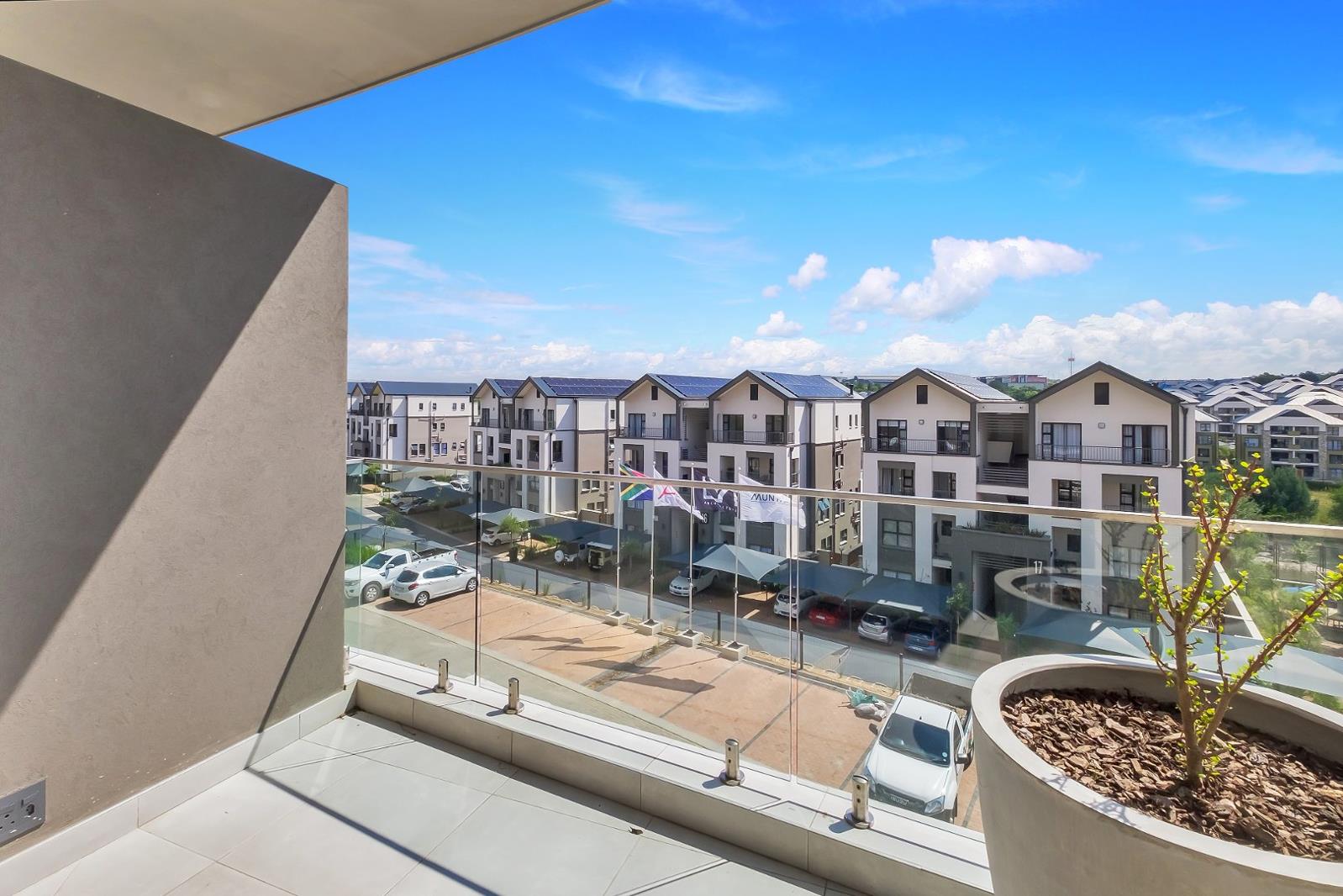 Studio apartment in Halfway House