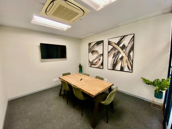 94 m² Office Space