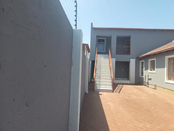 1 Bedroom Garden Cottage