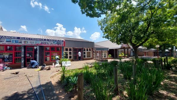 65 m² Commercial space