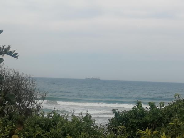 3 043 m² Land