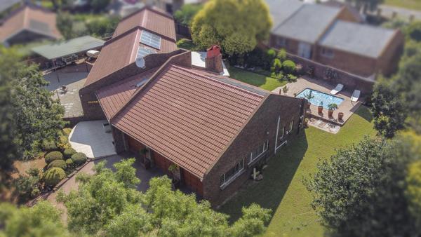 6 Bedroom House