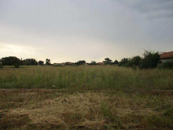 2 974 m² Land