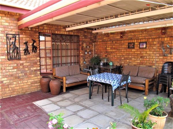 2 Bedroom Townhouse