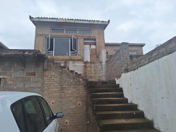 6 Bedroom House
