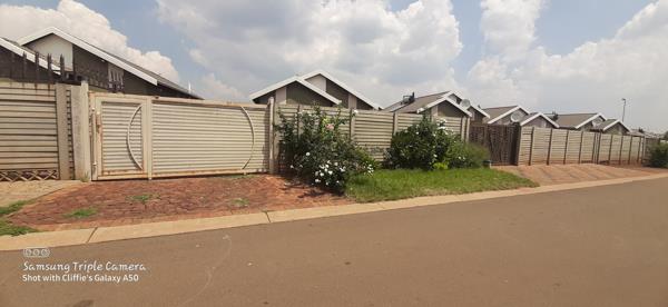 2 Bedroom House