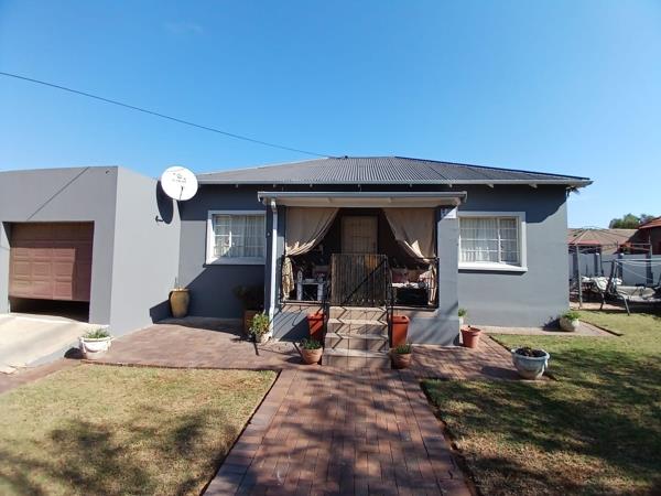 2 Bedroom House