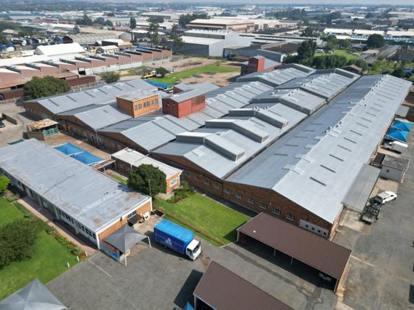 14 136 m² Industrial space
