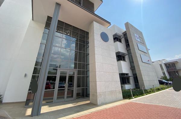 536  m² Office Space