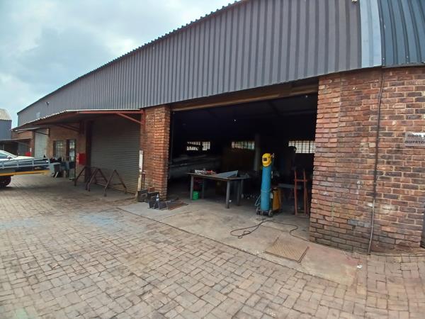 128 m² Industrial space