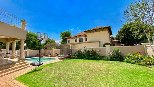 5 Bedroom House