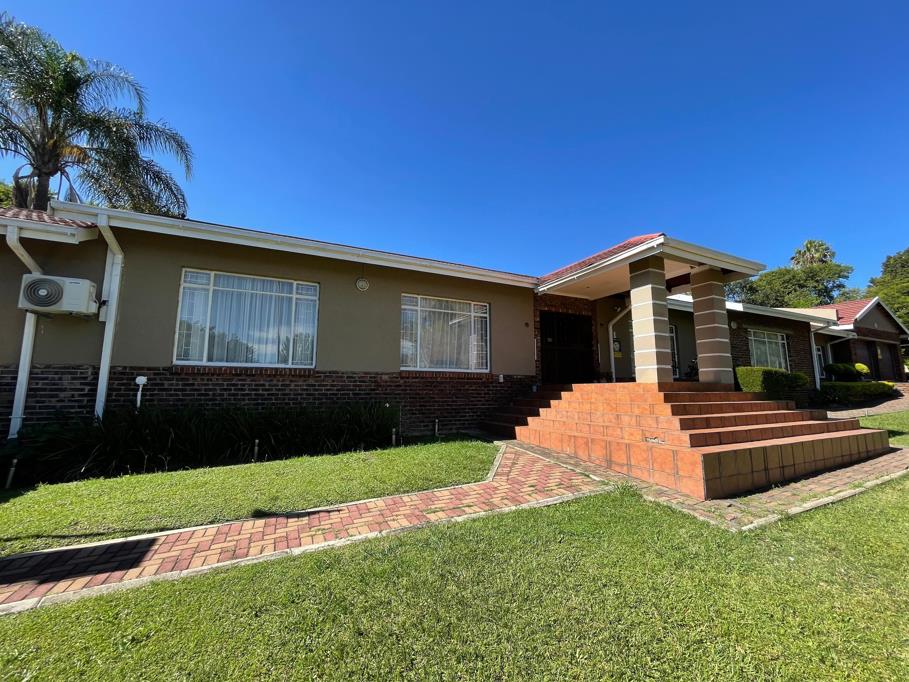 4 Bedroom House for sale in Aviary Hill | T4543966 | Private Property