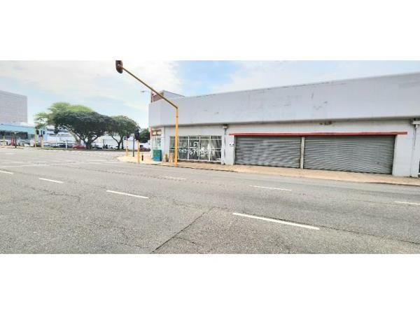 550  m² Retail Space
