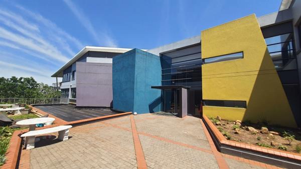 447  m² Office Space