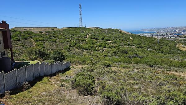 730 m² Land