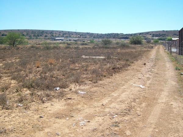 5 874 m² Land